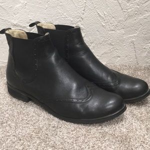 Handmade Chelsea boots